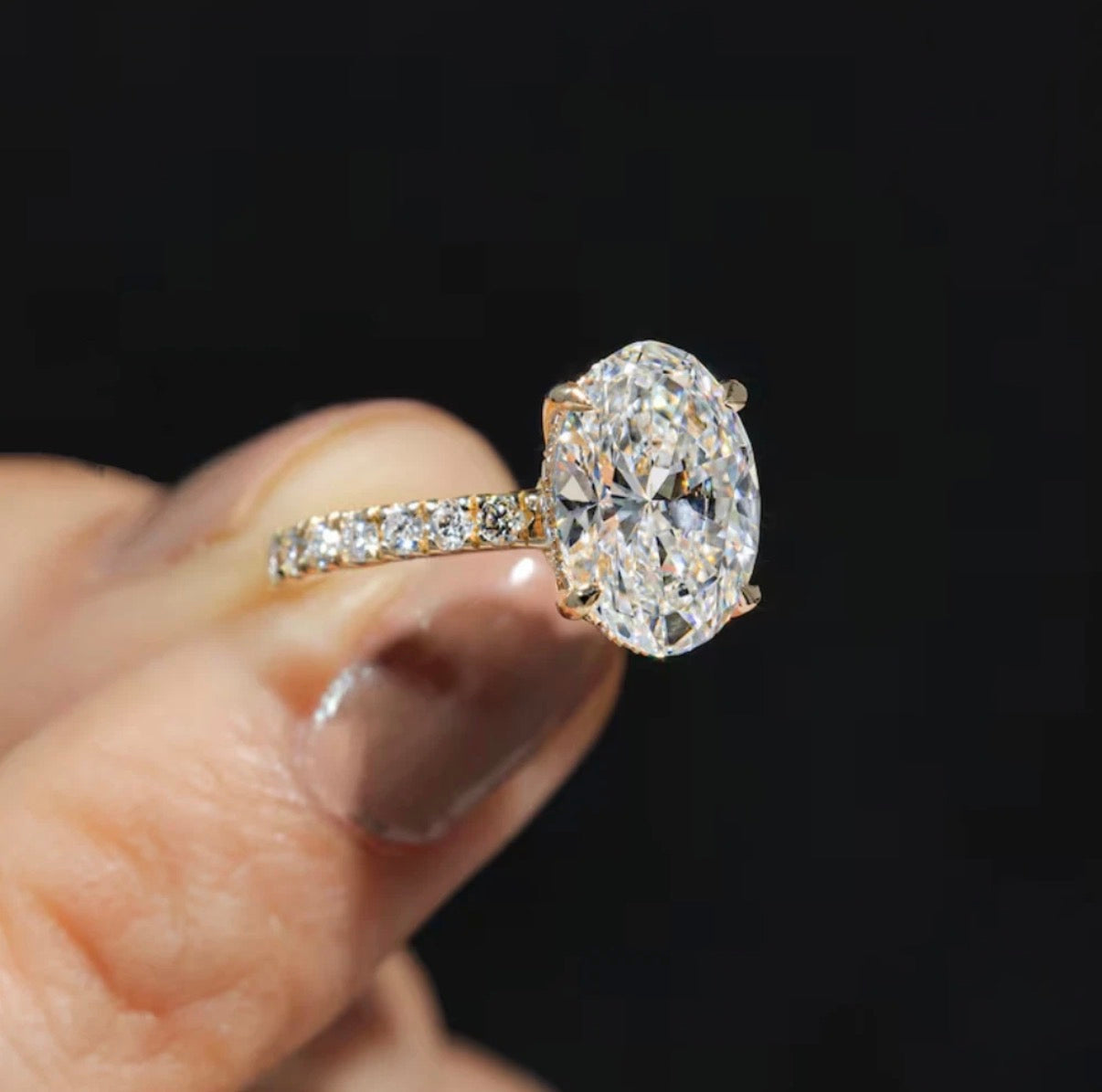 3.00 Carat Oval Cut Lab-Grown Diamond Engagement Ring in 14k solid Yellow White or rose Gold (IGI Certified)

The Luxury Look You Want. The Value You Deserve.