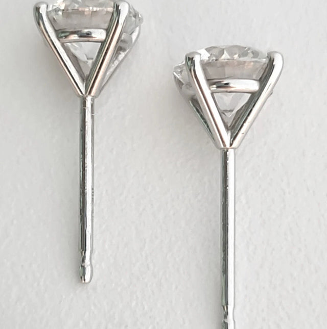 2.00 Ct Round Lab-Grown Diamond Earrings – D VVS2, 14K White Gold, IGI Certified