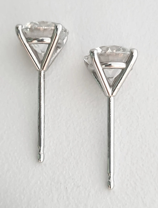 2.00 Ct Round Lab-Grown Diamond Earrings – D VVS2, 14K White Gold, IGI Certified