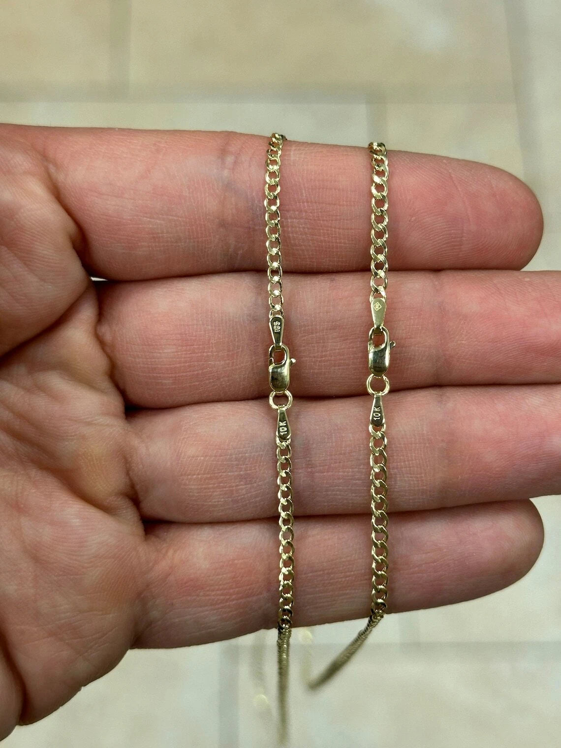 10K Solid Yellow Gold Cuban Chain Necklace – 2mm to 2.5mm