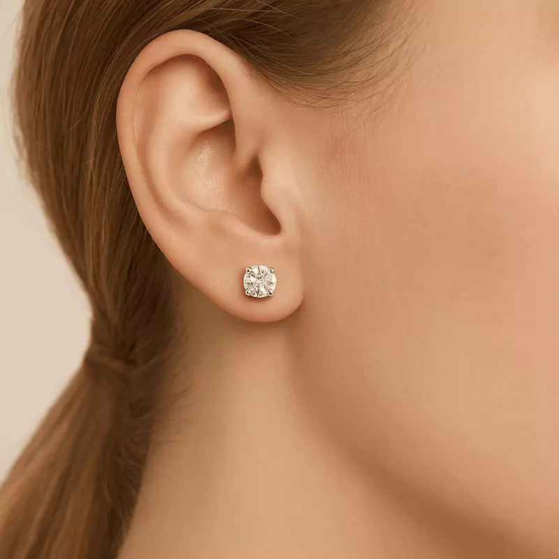 IGI Certified 2.00ct E/VVS2 Lab-Grown Diamond Stud Earrings – 14K Yellow Gold