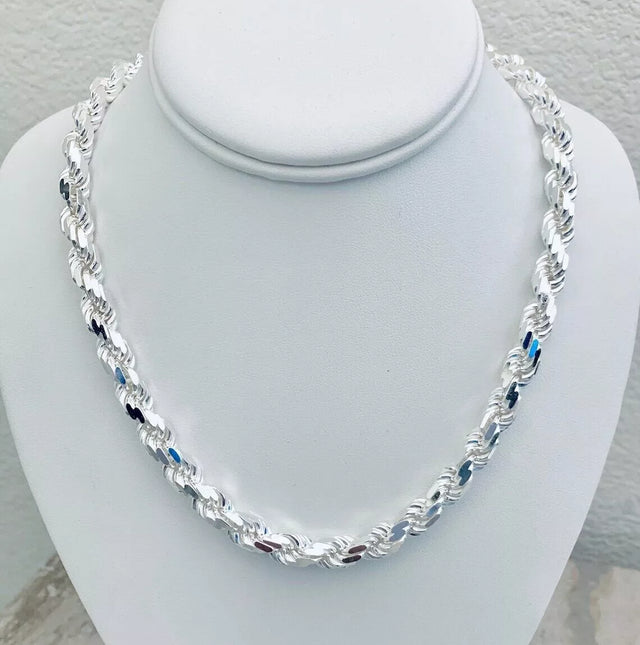 Solid 925 Sterling Silver Italian Rope Chain Necklace – 8mm Diamond-Cut for Men