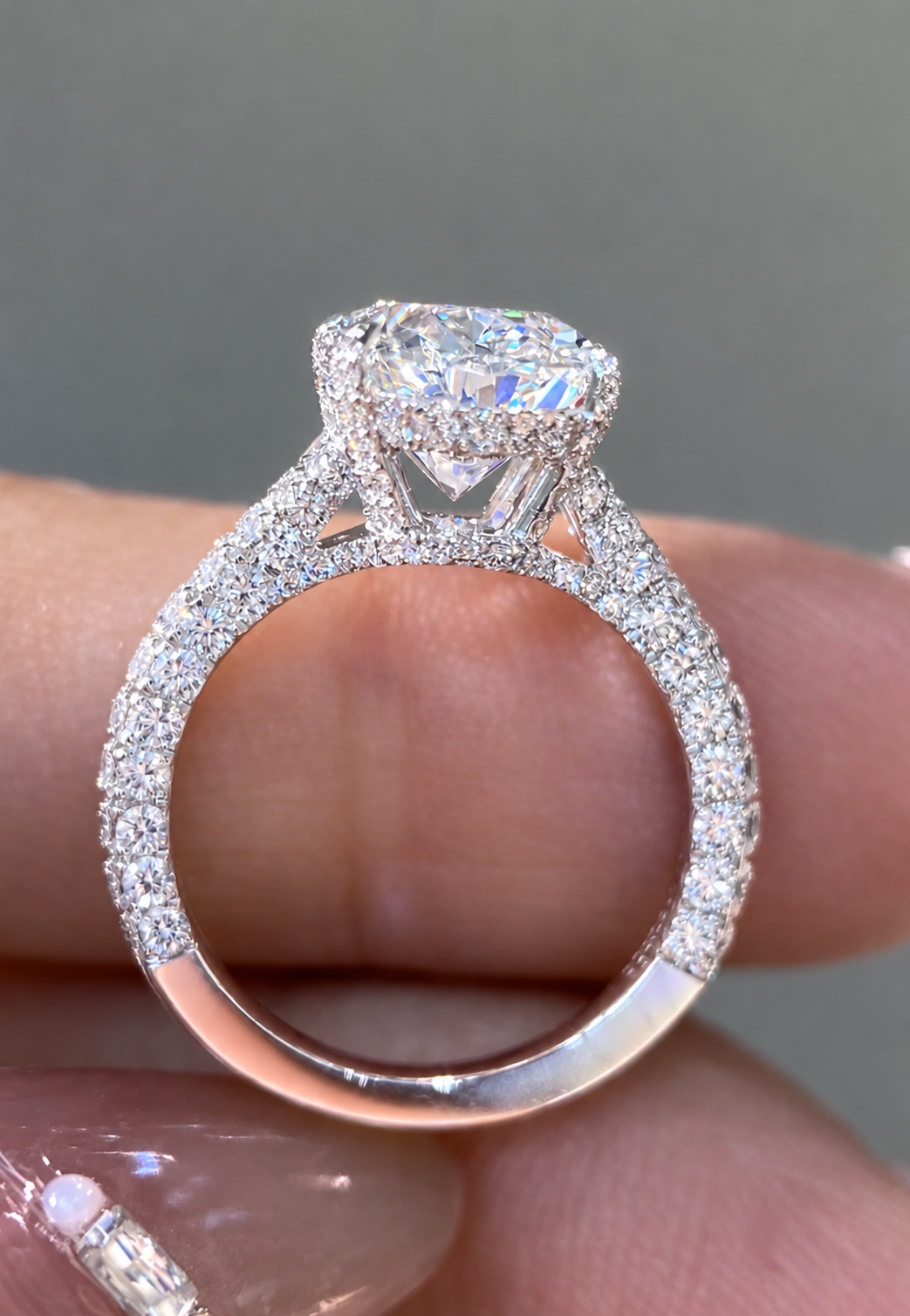 GI Certified 6.50Ct Oval Lab Grown Diamond Halo Ring Solid 14K White Gold | Size 7 F Color VVS2 Clarity The Luxury Look You Want. The Value You Deserve.