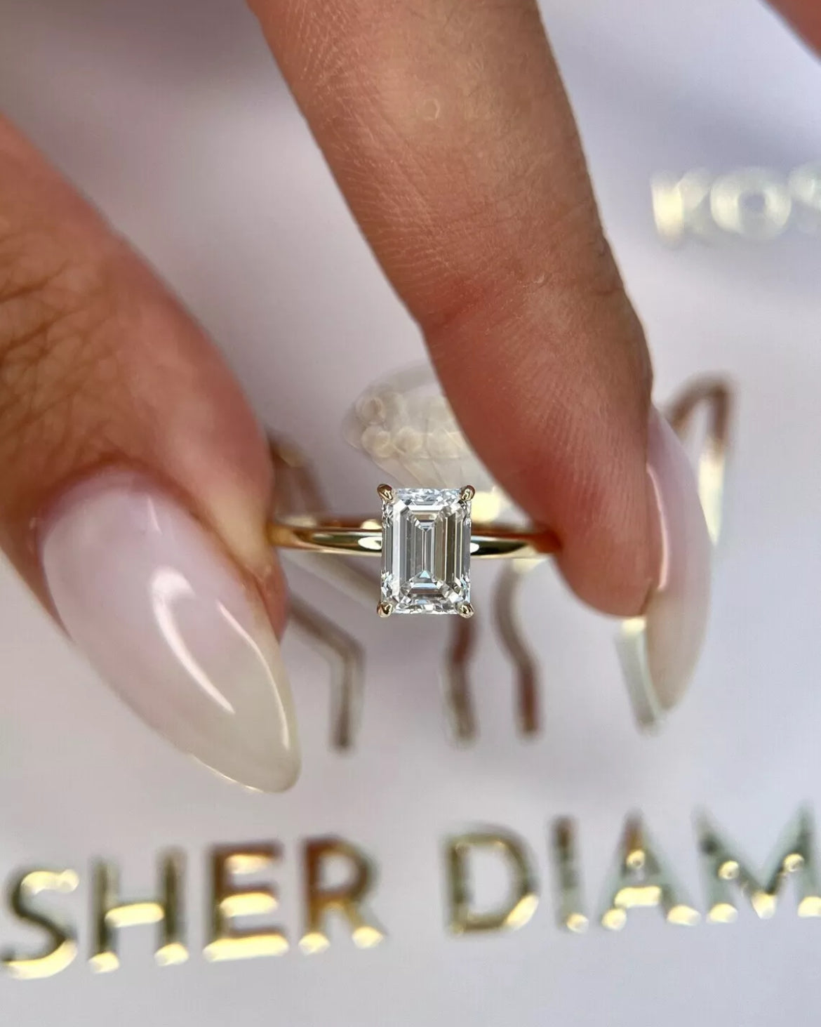 Certified 1.00 CT E/VS1 Emerald Cut Lab Grown Diamond Engagement Ring 14k Gold