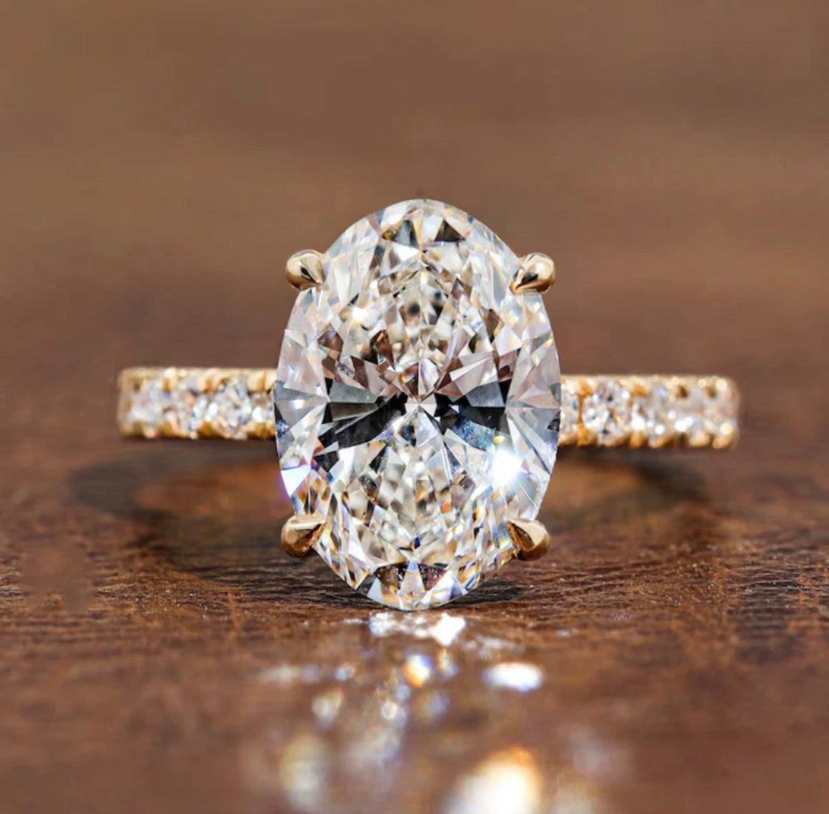 3.00 Carat Oval Cut Lab-Grown Diamond Engagement Ring in 14k solid Yellow White or rose Gold (IGI Certified)

The Luxury Look You Want. The Value You Deserve.