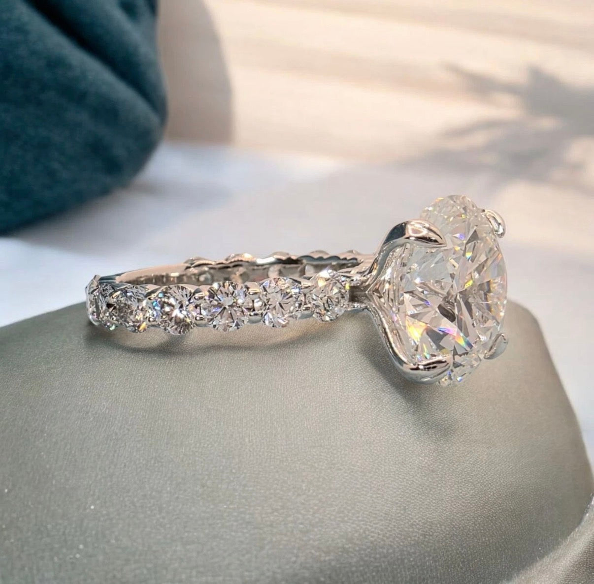 5.00 CTTW Round Lab Grown Diamond Engagement Ring 4CT IGI Certified E VS1 14K Gold