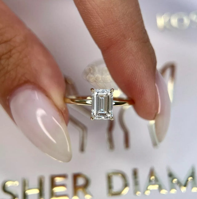 1.00 Ct D VS1 Emerald Cut Solitaire Lab Grown Diamond Ring IGI Certified 14 Gold
