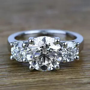 4.00 CT E VS1 Lab Grown Round Cut Diamond Three Stone Engagement Ring IGI 14k
